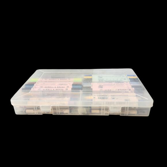 Zig Ultimate Double Sided Marker Set with Clear Storage Case - Picture 4 of 13